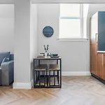 St George\'S Quarter - Luxury Stays - Duplex - Free Parking - Home From Home - Free Wifi - Newly Renovated - Moorfeilds