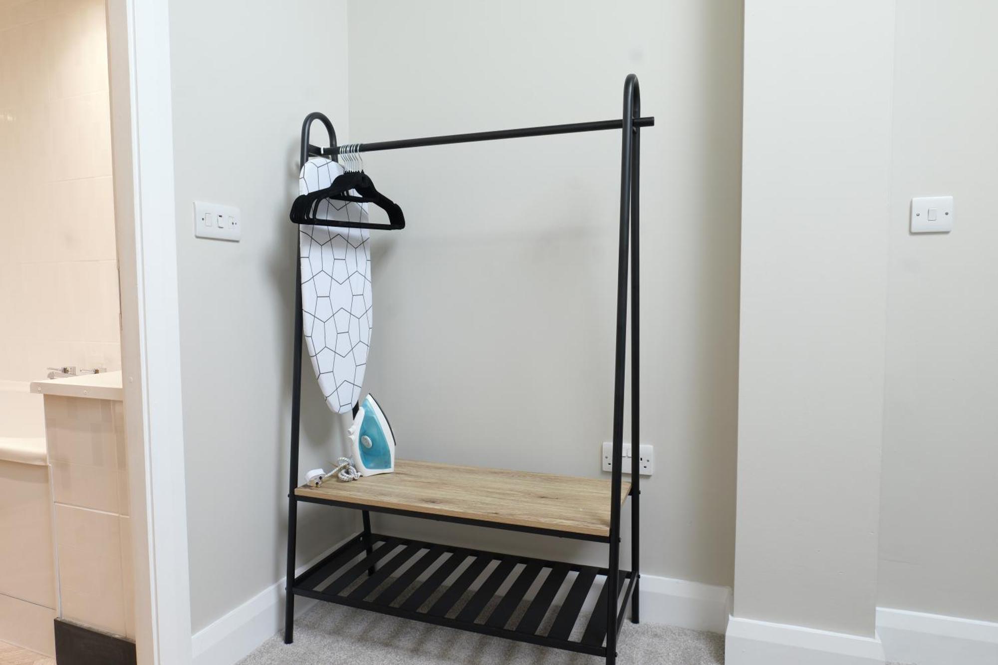 St George's Quarter - Luxury - Duplex - Free Parking - From - Free Wifi - Newly Renovated - Moorfeilds Apartment *