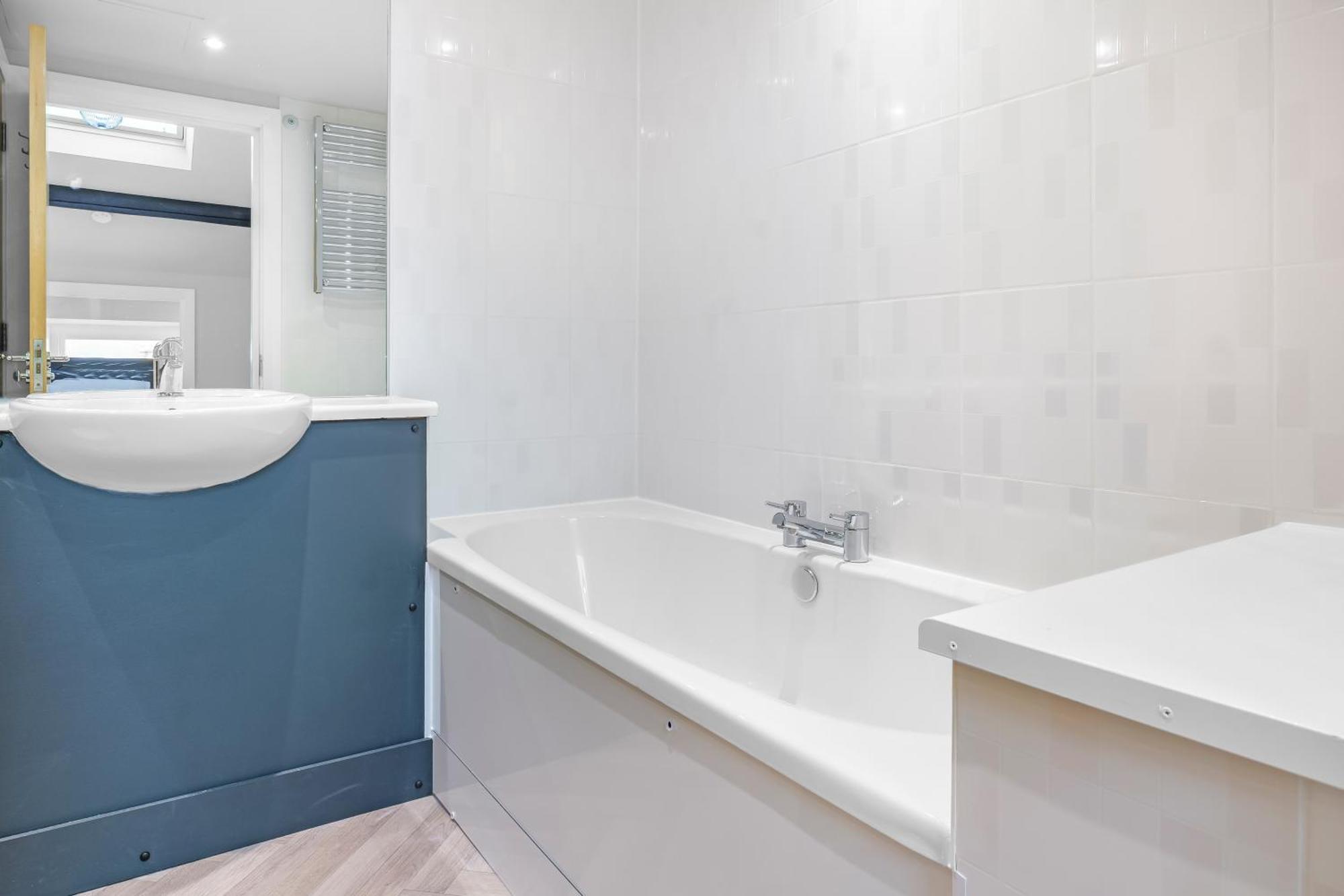 St George's Quarter - Luxury - Duplex - Free Parking - From - Free Wifi - Newly Renovated - Moorfeilds